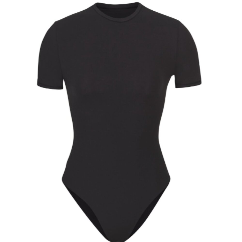 SKIMS Fits Everybody T-Shirt Body Suit in Onyx